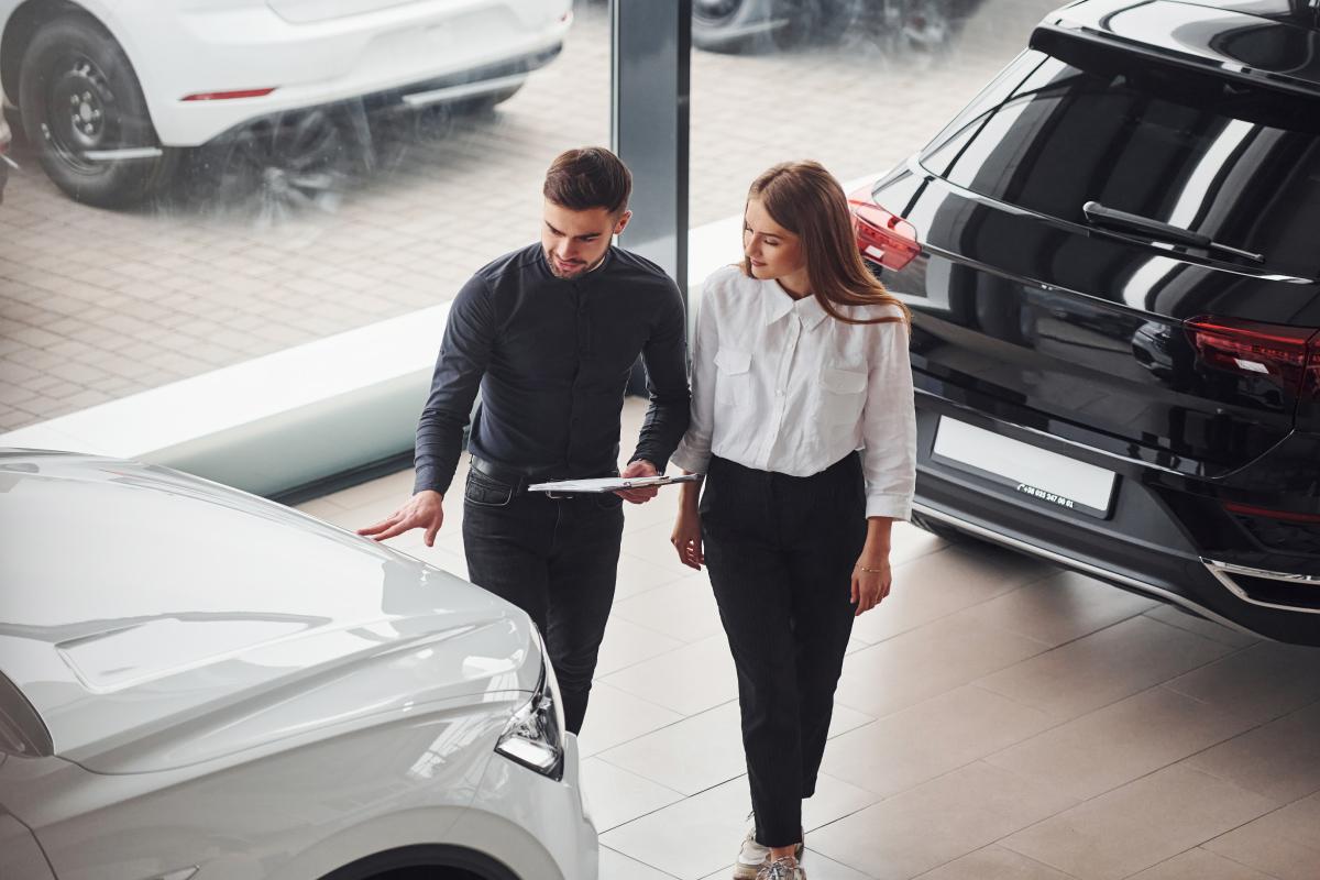 Renting de automoción: ventajas para empresas y autónomos